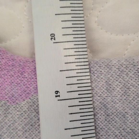 FATE Distressed Sweater - Picture 9 of 10